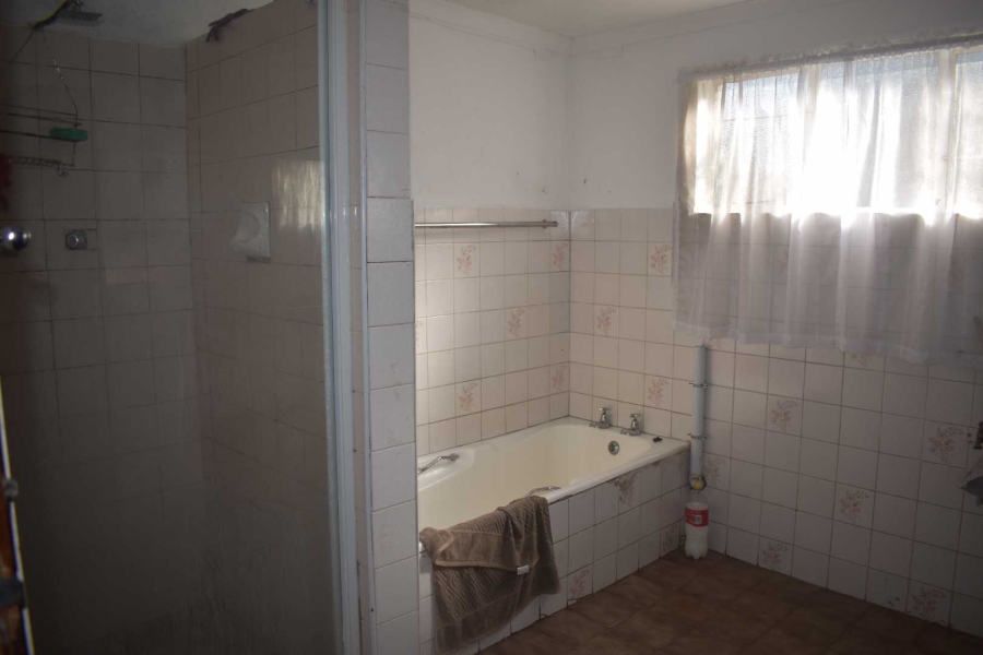 4 Bedroom Property for Sale in Cambridge Eastern Cape